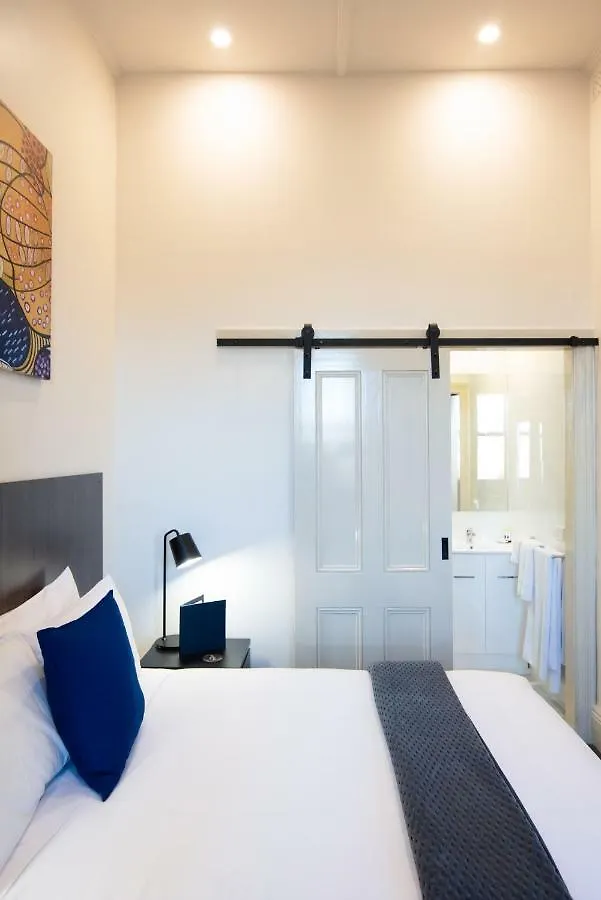 The Mile End Hotel Adelaide Motel
