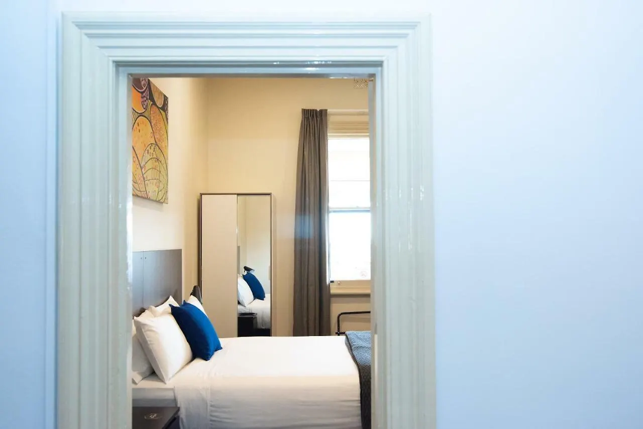 The Mile End Hotel Аделаида Австралия